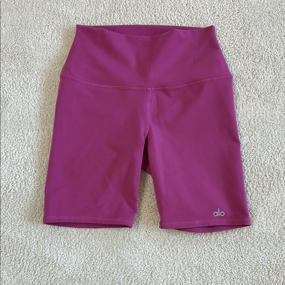 ALO Yoga Pants - ALO Yoga Bike Shorts-EUC!